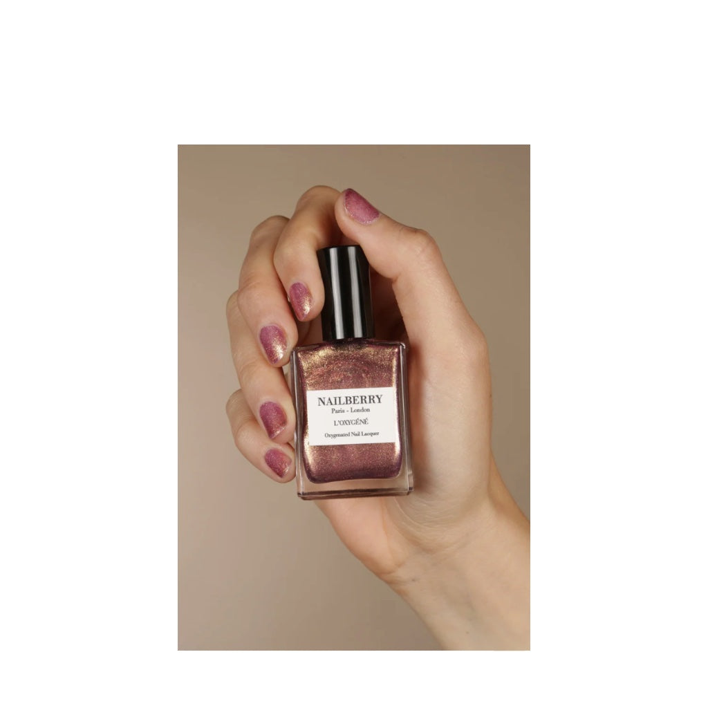 Nailberry | Nagellack Pink Sand lackiert