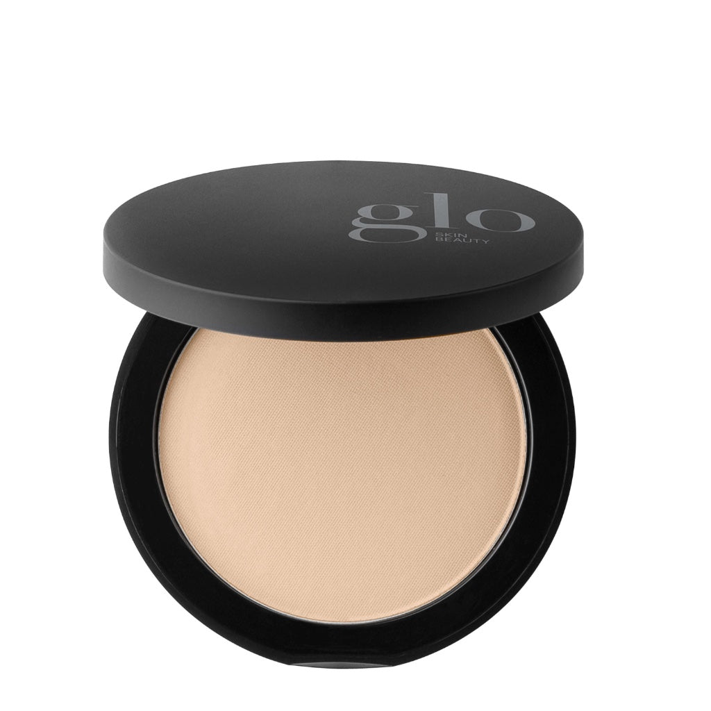 Glo Skin Beauty | Puder Natural Medium 