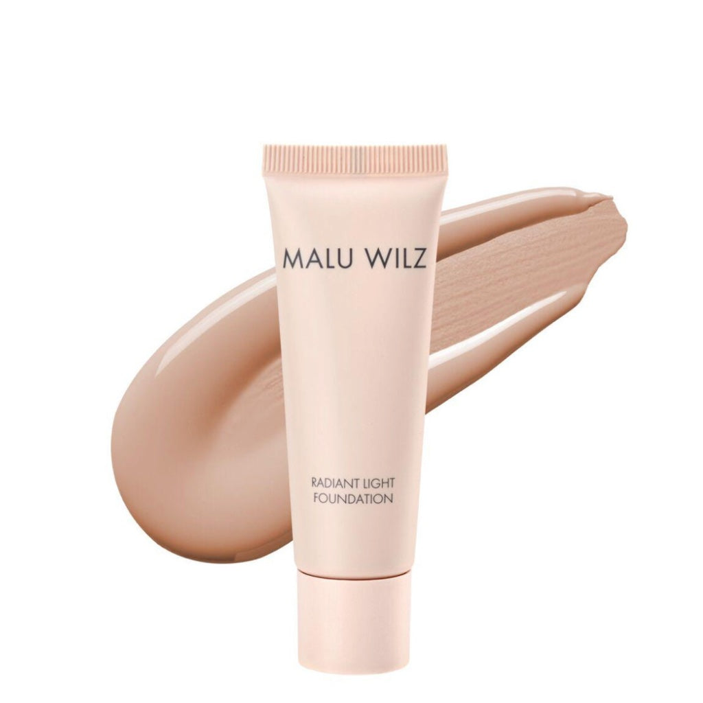 Malu Wilz | Radiant Light Foundation Soft Medium 